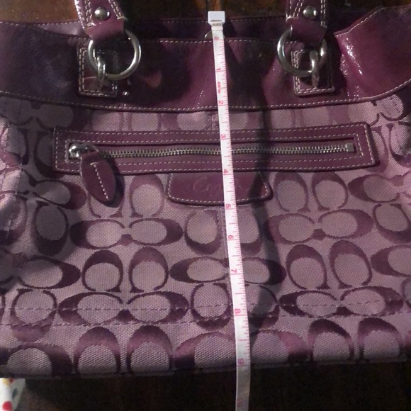 Purple Signature Coach Purse - Picture 10 of 11